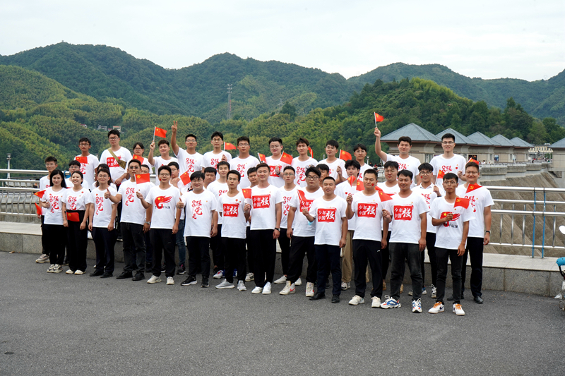 公司團委開展“喜迎二十大、永遠(yuǎn)跟黨走、奮進(jìn)新征程”主題團日活動6